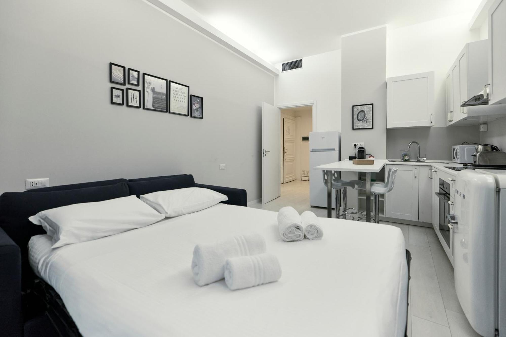 Duomo View - 2 Min From Duomo Amazing Location Apartment มิลาน ภายนอก รูปภาพ