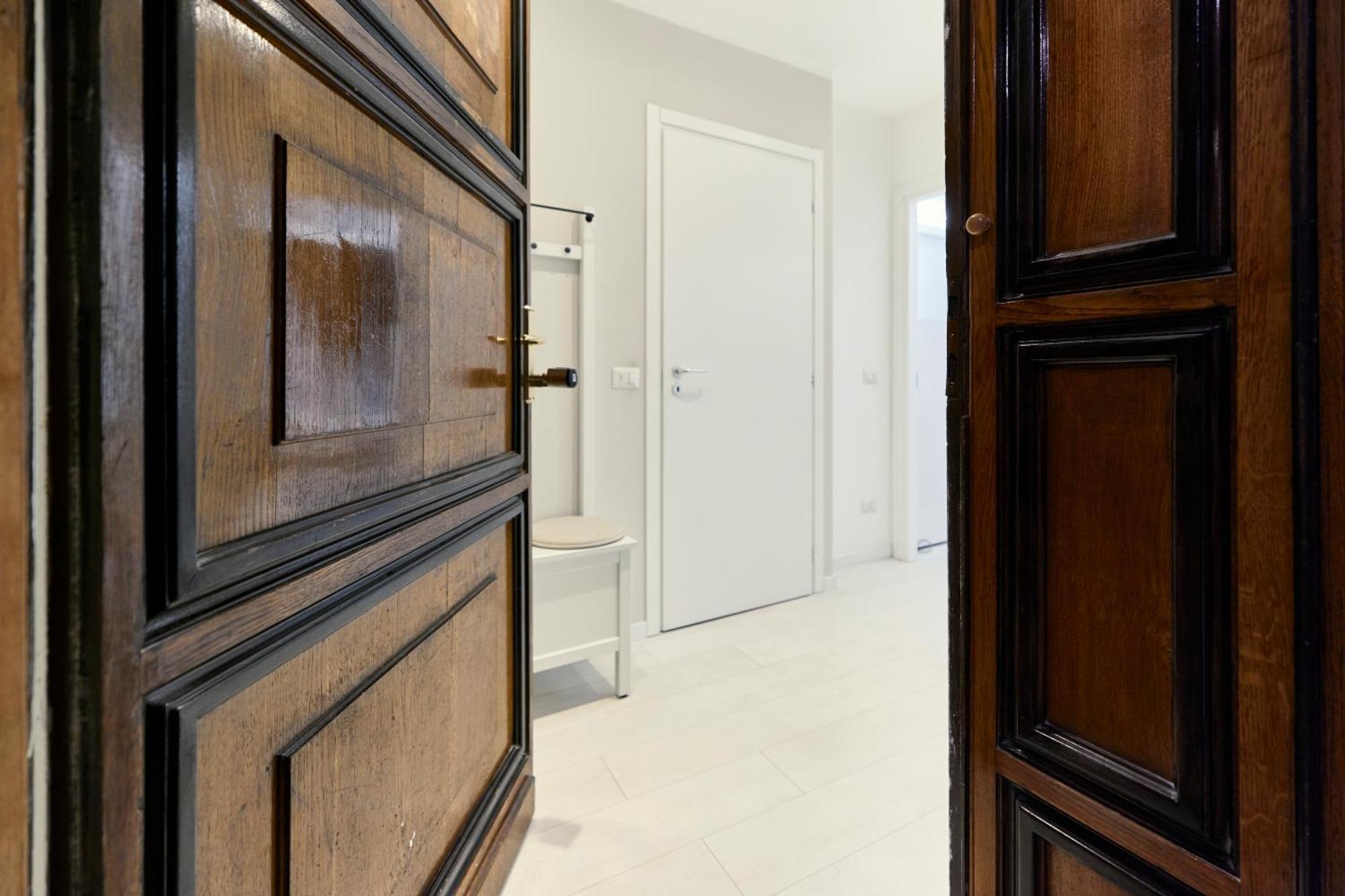 Duomo View - 2 Min From Duomo Amazing Location Apartment มิลาน ภายนอก รูปภาพ